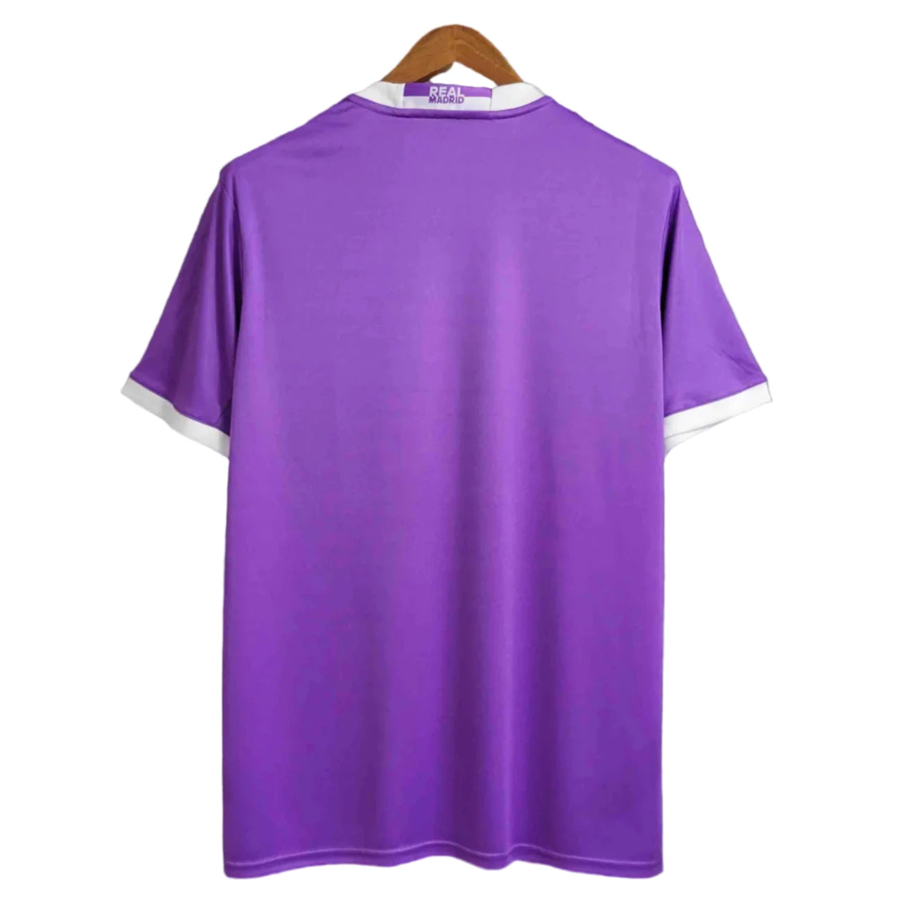 Real Madrid 16/17 Away